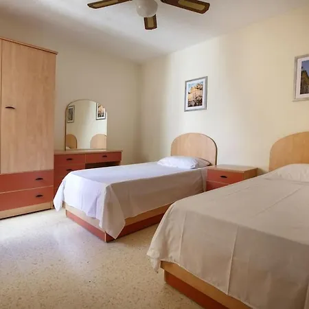 2 Bedrm Seaview Balluta Bay Apartamento